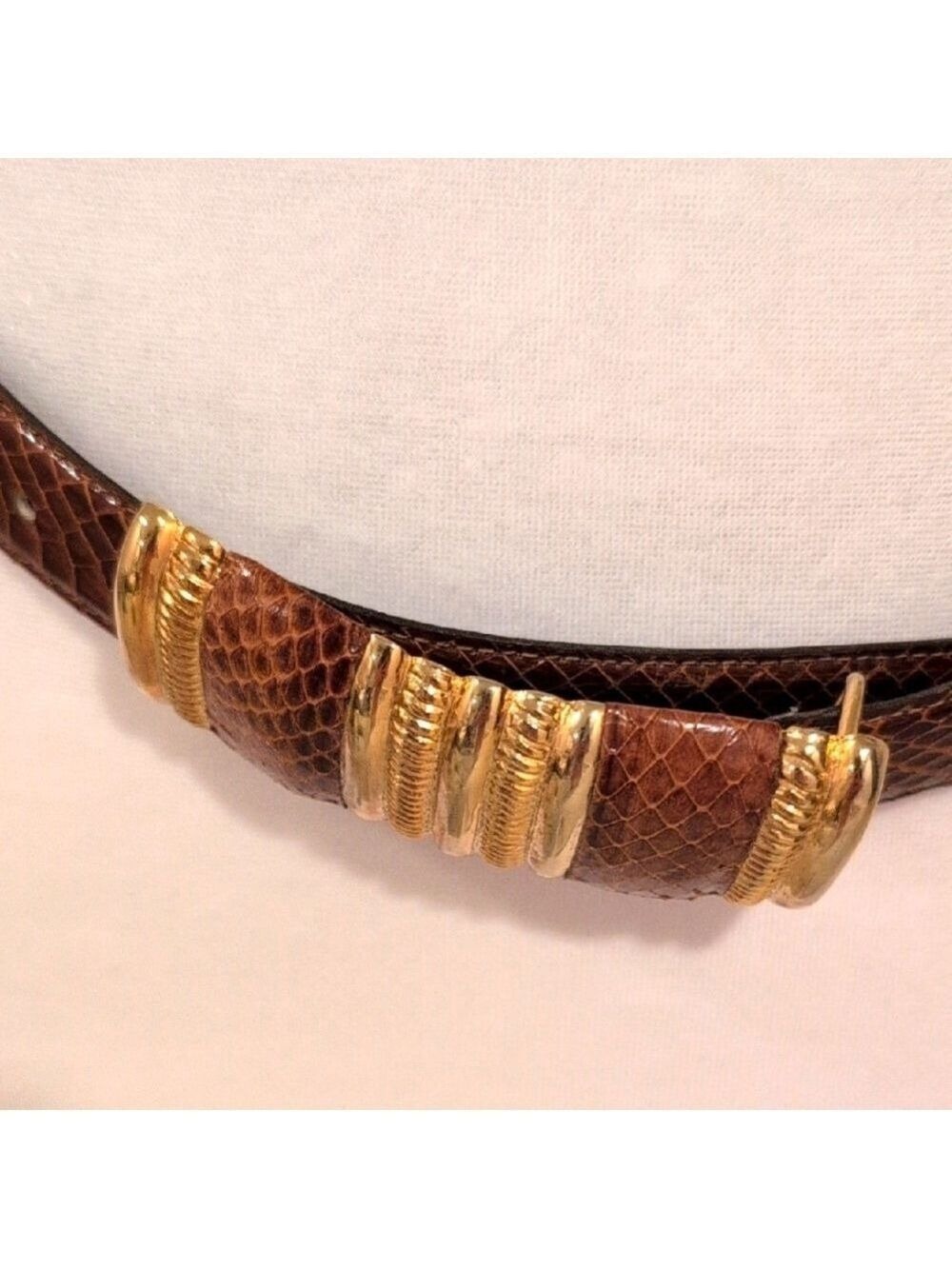 Vintage Women's Genuine Snake Skin Belt , Size Medium, Brown And Gold .